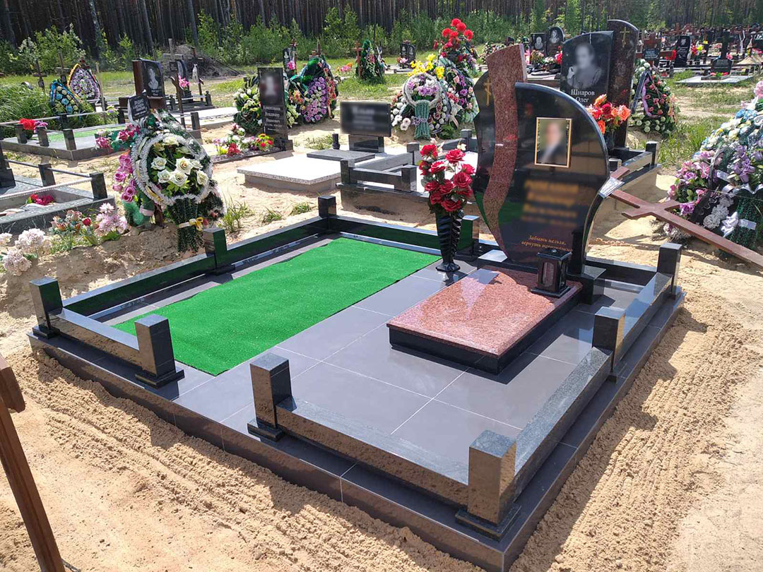 Благоустройство могил на кладбище. Мемориальные комплексы