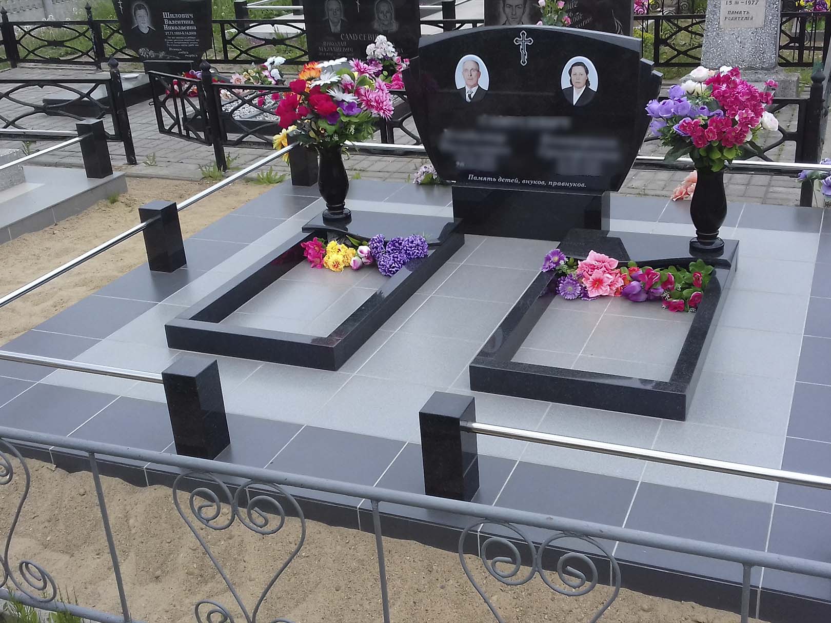 Фотомедальоны (металлические, керамические, стеклянный триплекс) 