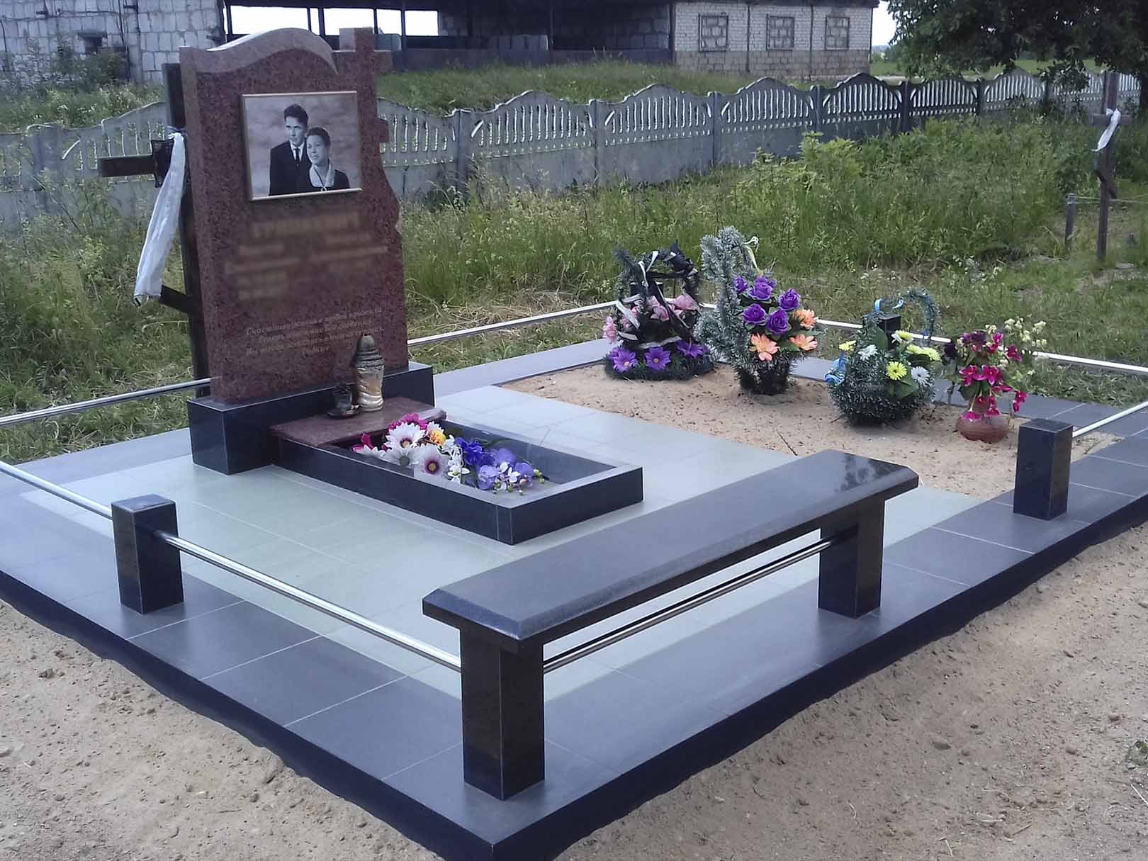 Фотомедальоны (металлические, керамические, стеклянный триплекс) 