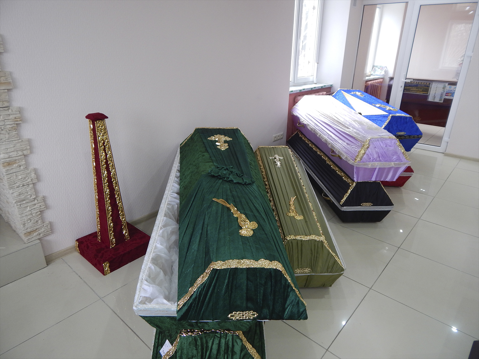 Бюджетные гробы в Копыле